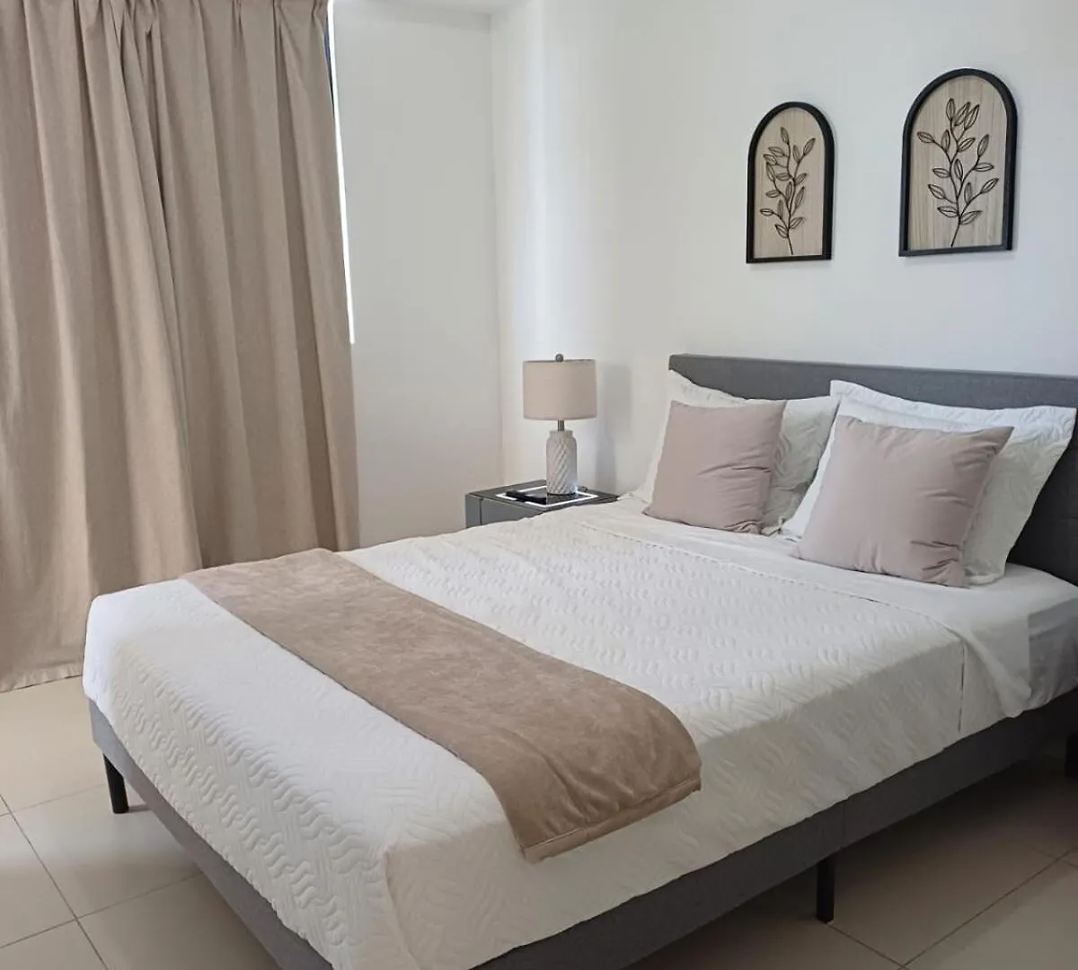 Luxury Modern 2 Bedroom Apt Kingbed,Pool,Gym,Rooftop Dominican Republic