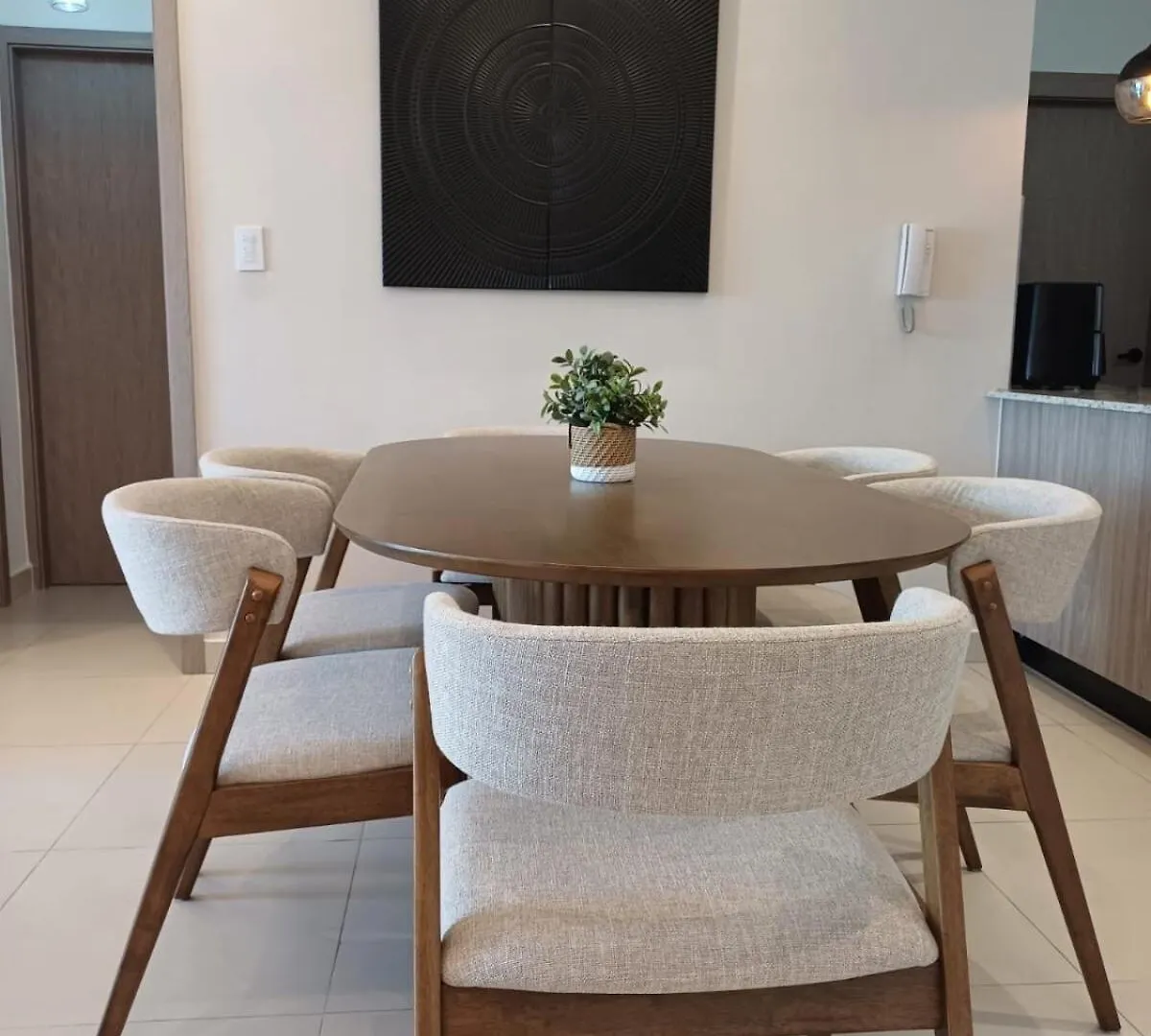 Luxury Modern 2 Bedroom Apt Kingbed,Pool,Gym,Rooftop Dominican Republic