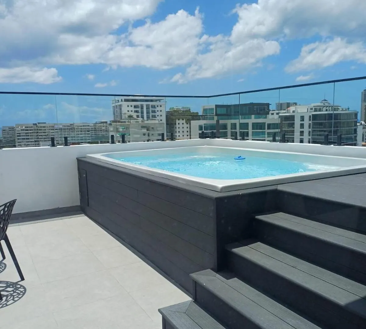 Luxury Modern 2 Bedroom Apt Kingbed,Pool,Gym,Rooftop 0*, Santo Domingo Dominican Republic
