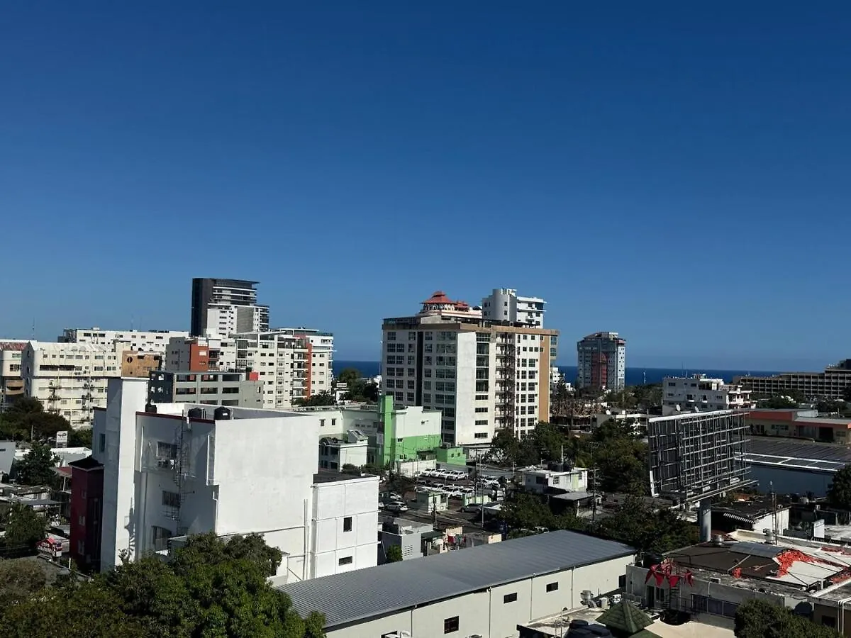 Luxury Modern 2 Bedroom Apt Kingbed,Pool,Gym,Rooftop Apartment Santo Domingo